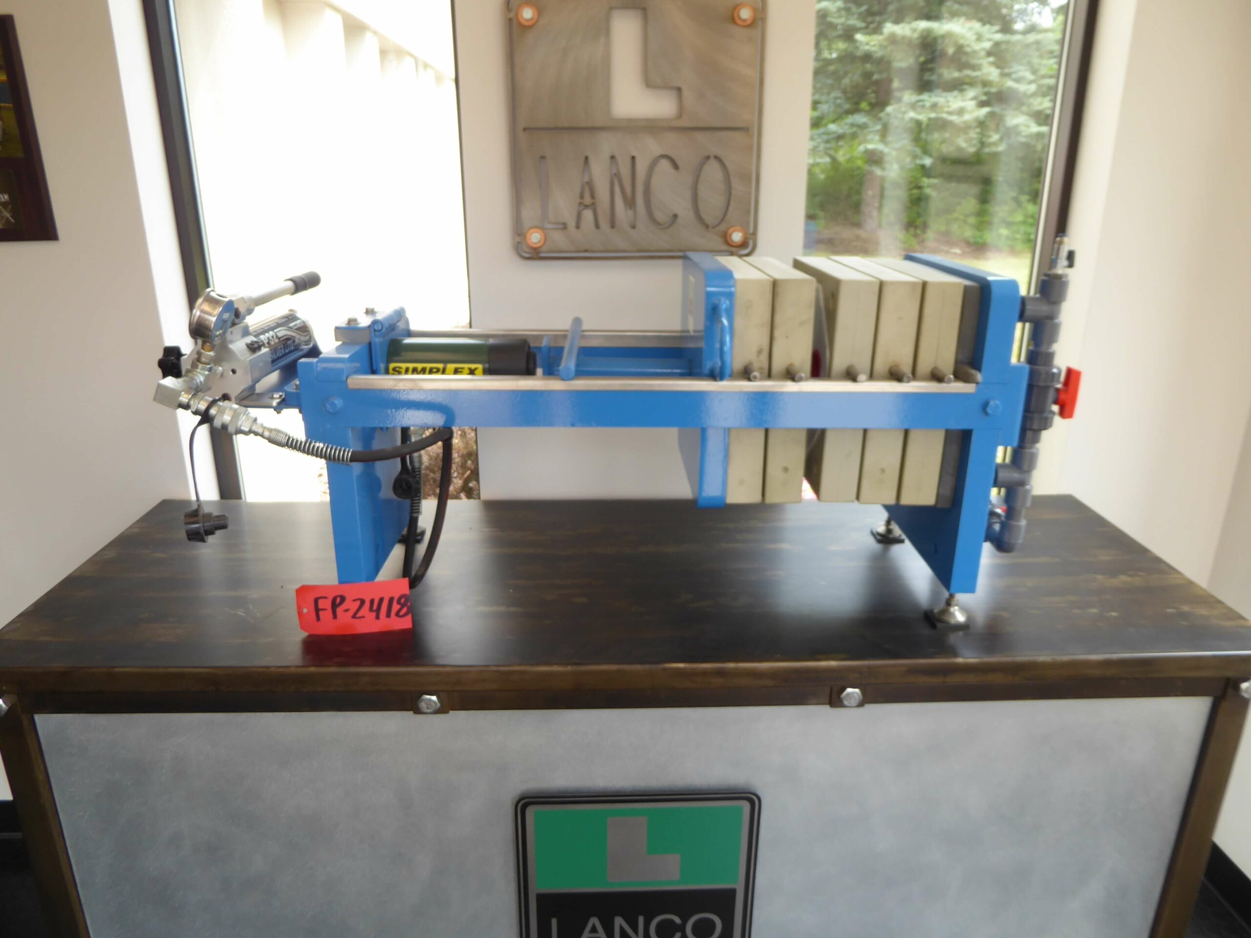 JWI .2 Cu’ Manual Hydraulic Filter Press FP2418 Ronatec